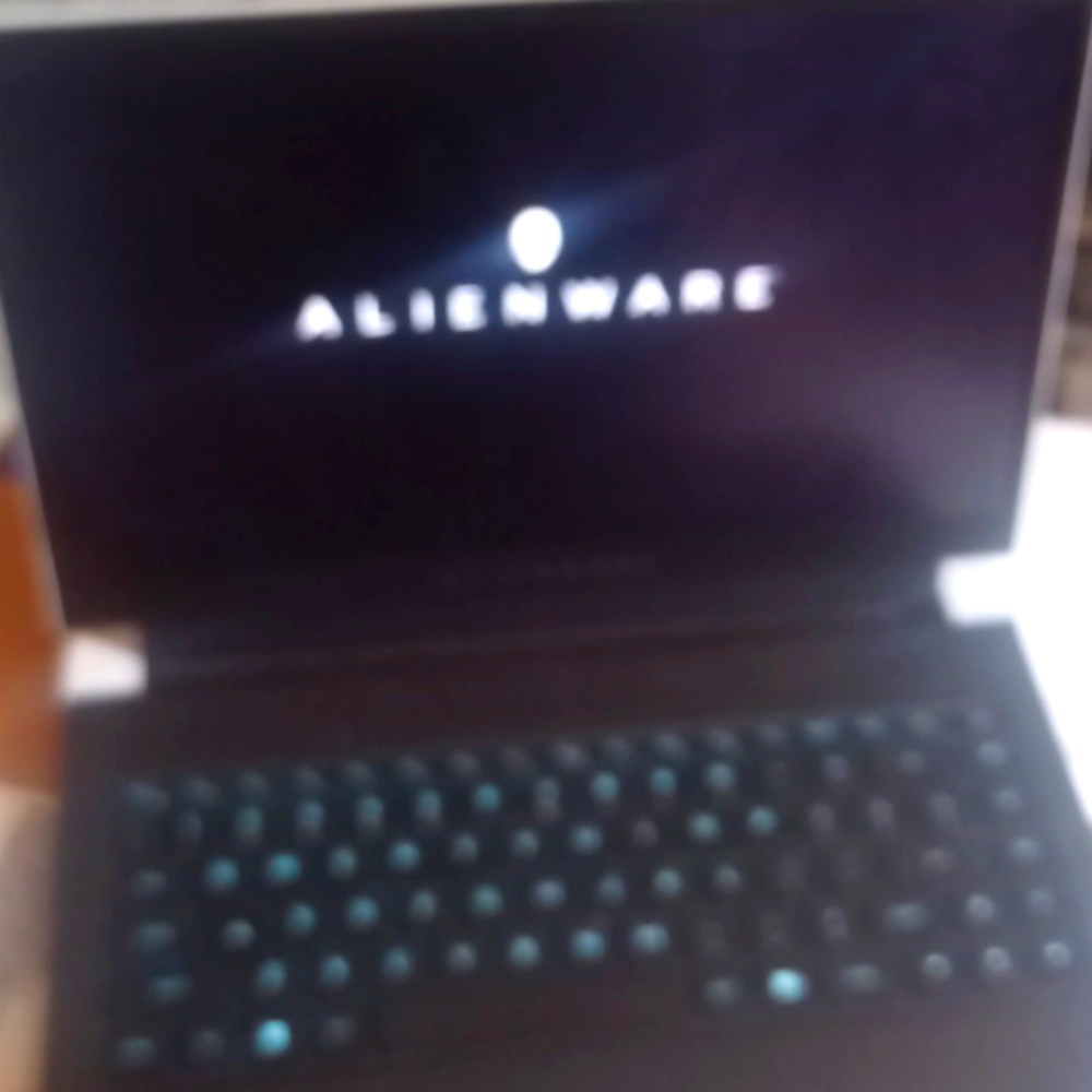 ALIENWARE X14